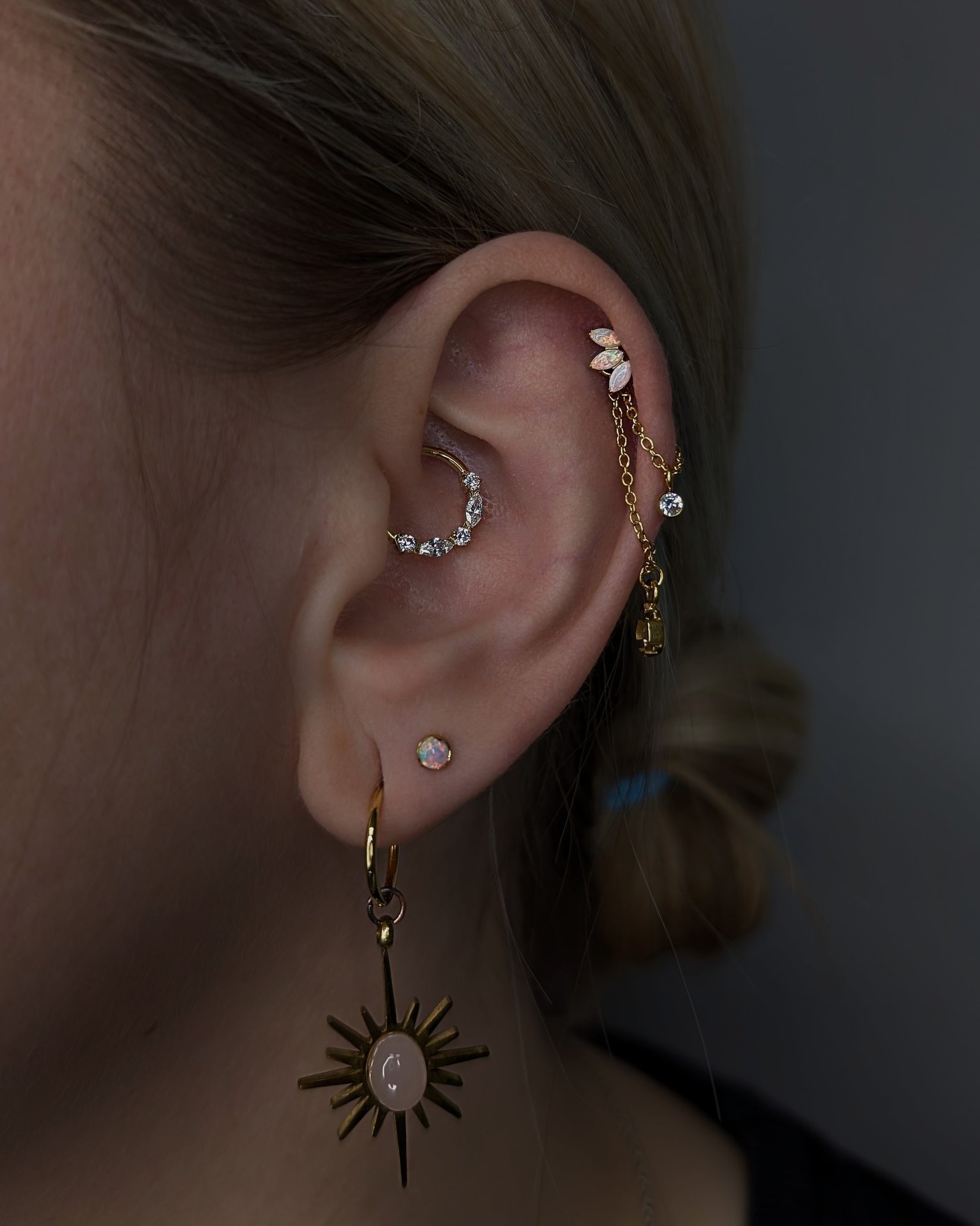 Kolczyk daith z tytanu chirurgicznego ASTM F136 - model 13