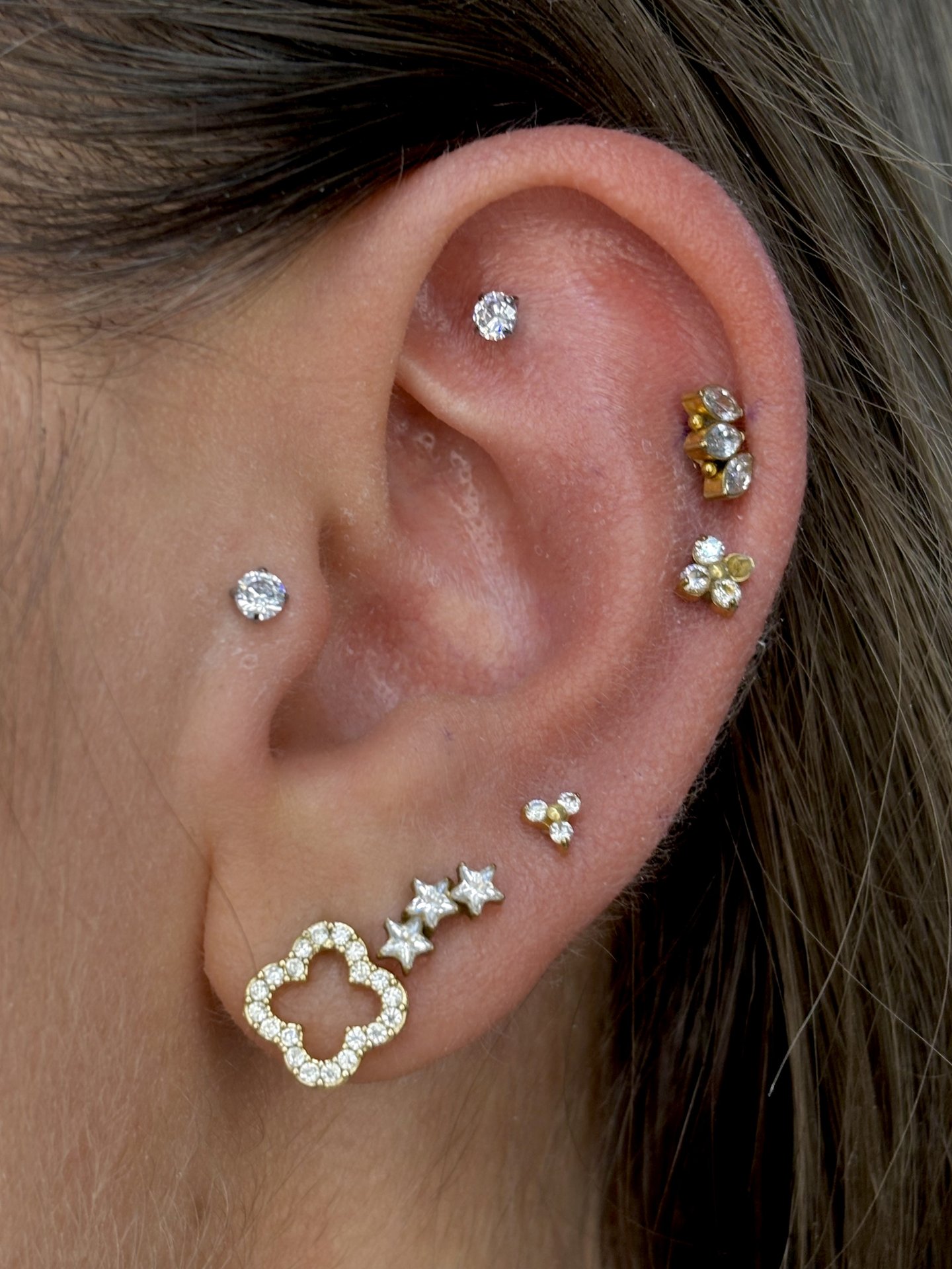 Kolczyk tragus z tytanu chirurgicznego ASTM F136 - model 03