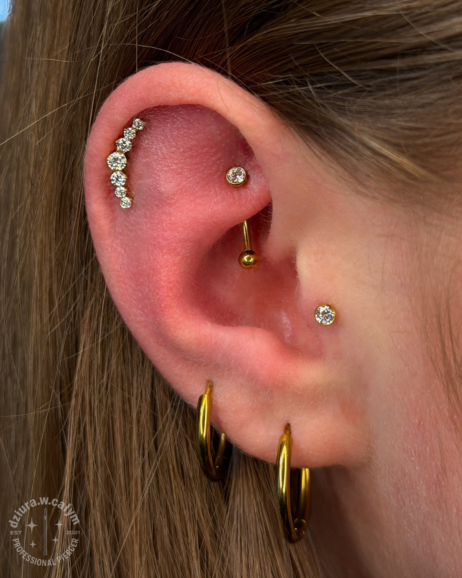 Kolczyk tragus z tytanu chirurgicznego ASTM F136 - model 07